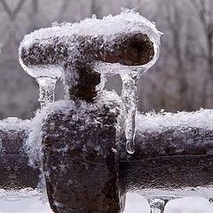 Prevent pipes from freezing